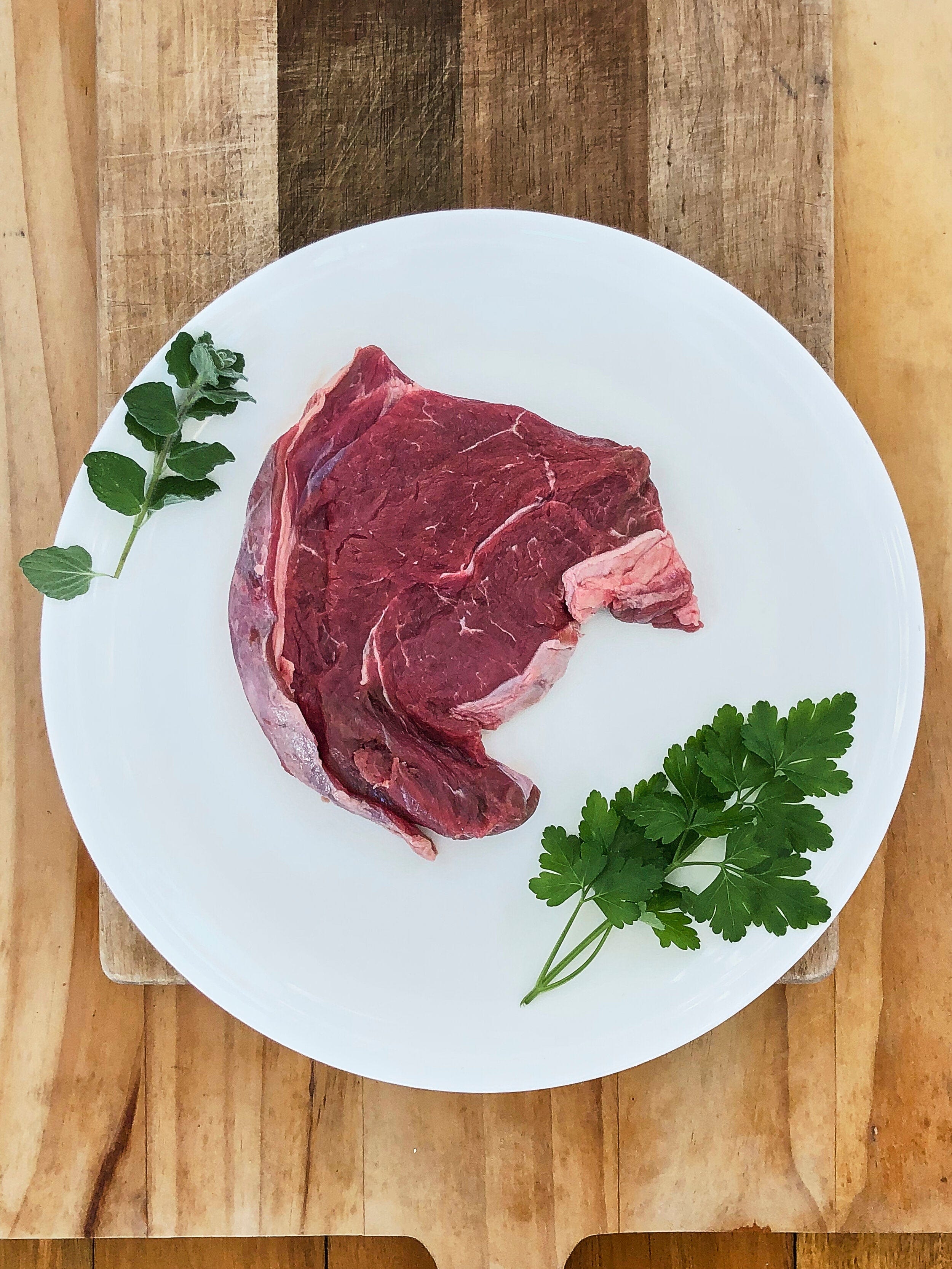 levenvalefarm. Organic 21-Day Aged Rump Steak